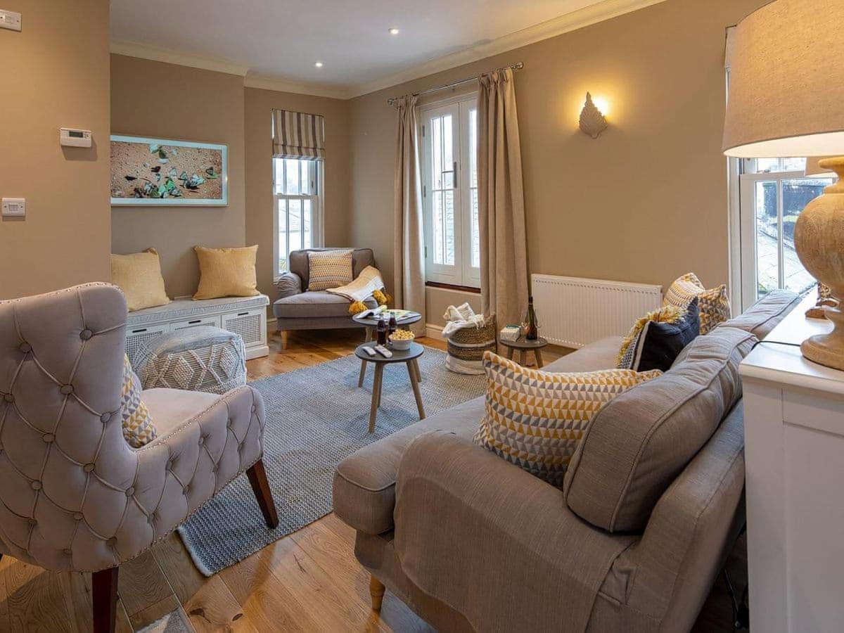 Frebus House Villa Dartmouth Exteriör bild